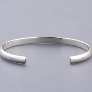 Newgrange Slim Style Bangle